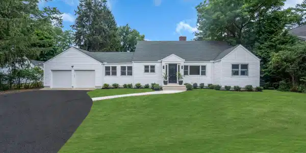 31 Little Silver Point Road