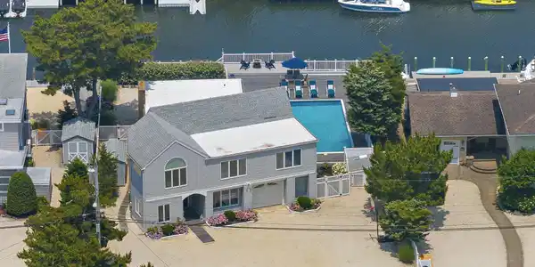 44 Harbor Lane