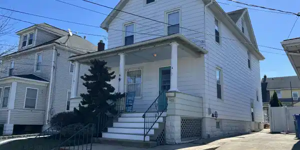 419 Gordon Street
