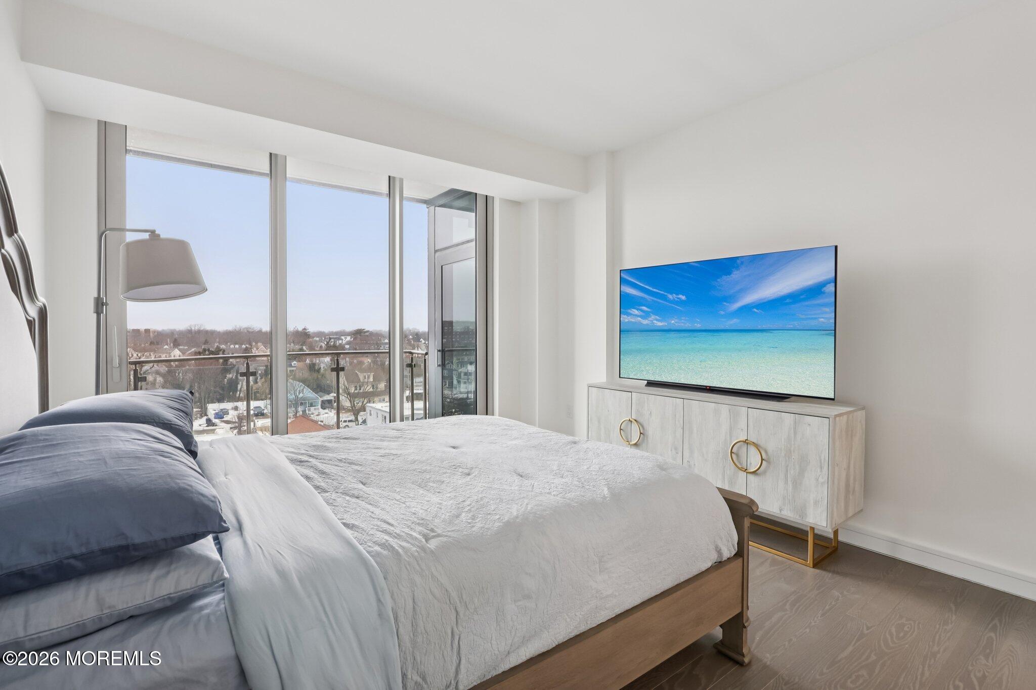 Image 3: 25-web-or-mls-Morris Ave-S1802-025