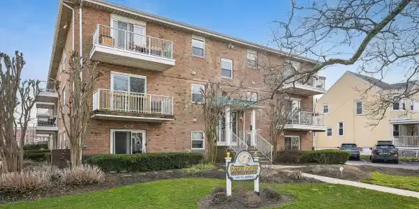 300 7th Avenue Unit 5