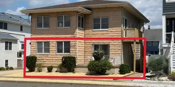15 Philadelphia Avenue Unit Lower Front