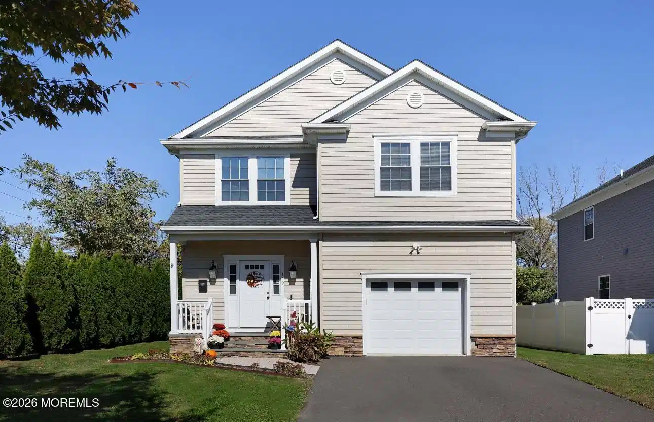 Image 1: Front of home