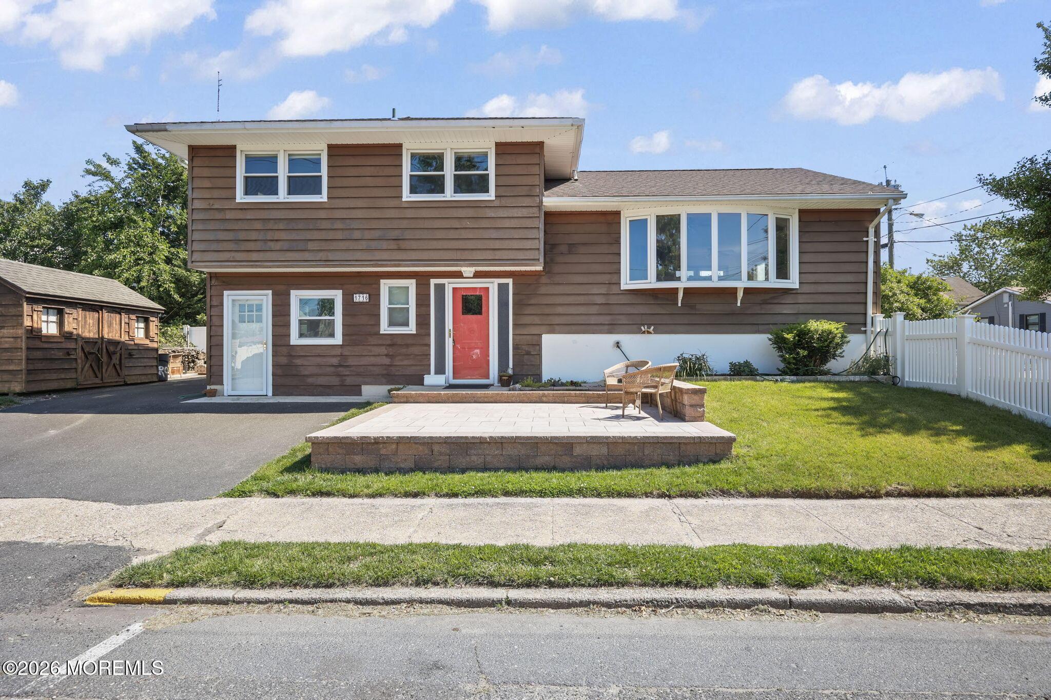 Image 1: 1-web-or-mls-LPM_59521716 Melrose photos