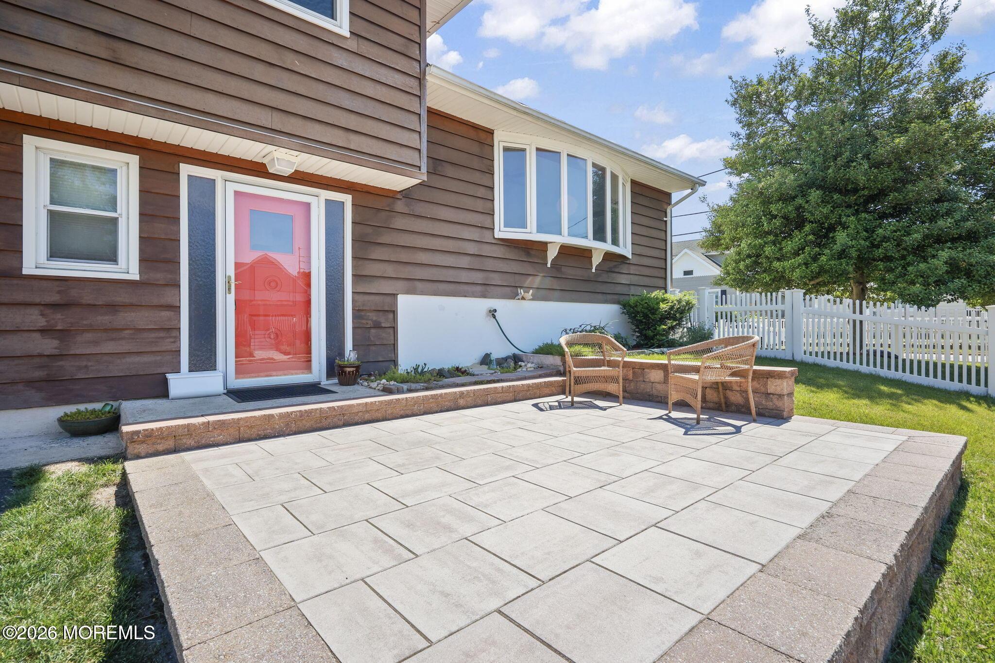 Image 4: 36-web-or-mls-LPM_59771716 Melrose photo
