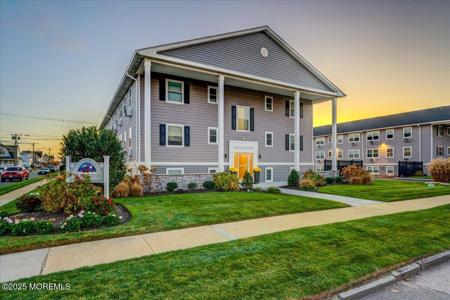 201 2nd Avenue Unit 4B