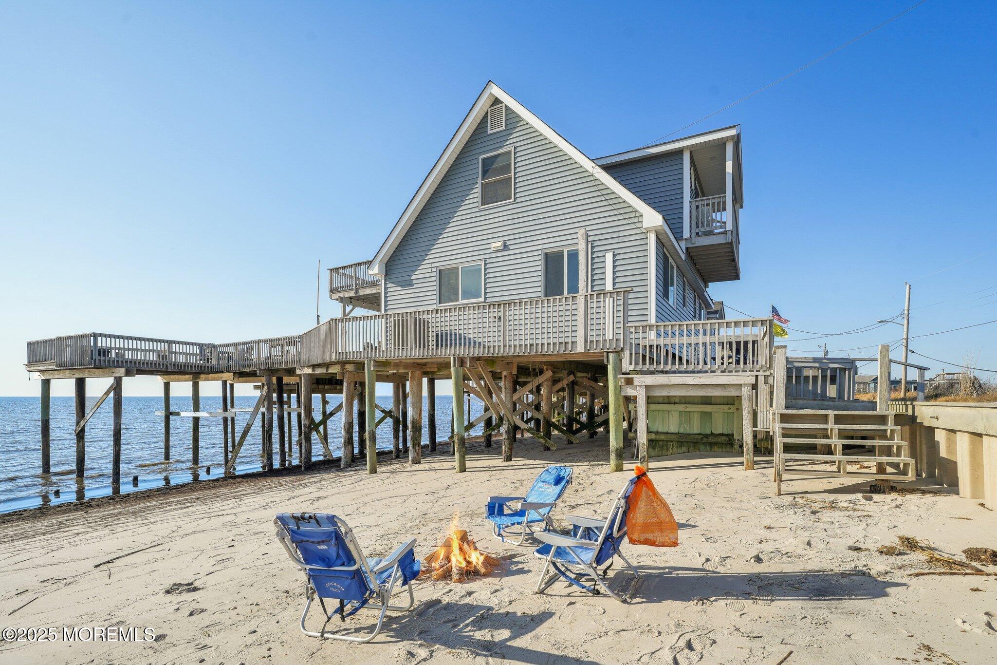 Image 2: 93-web-or-mls-S Beach Dr-1904-094