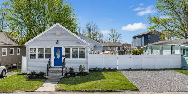 140 7th Street