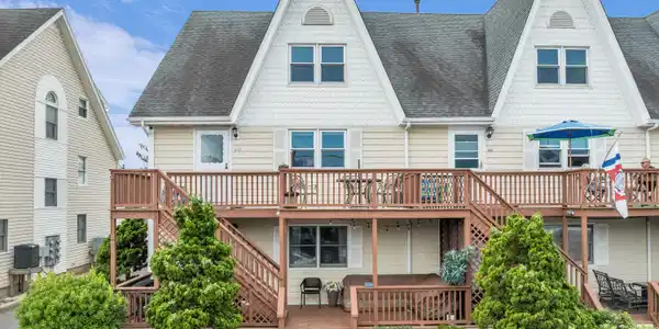 111 K Street Unit C7