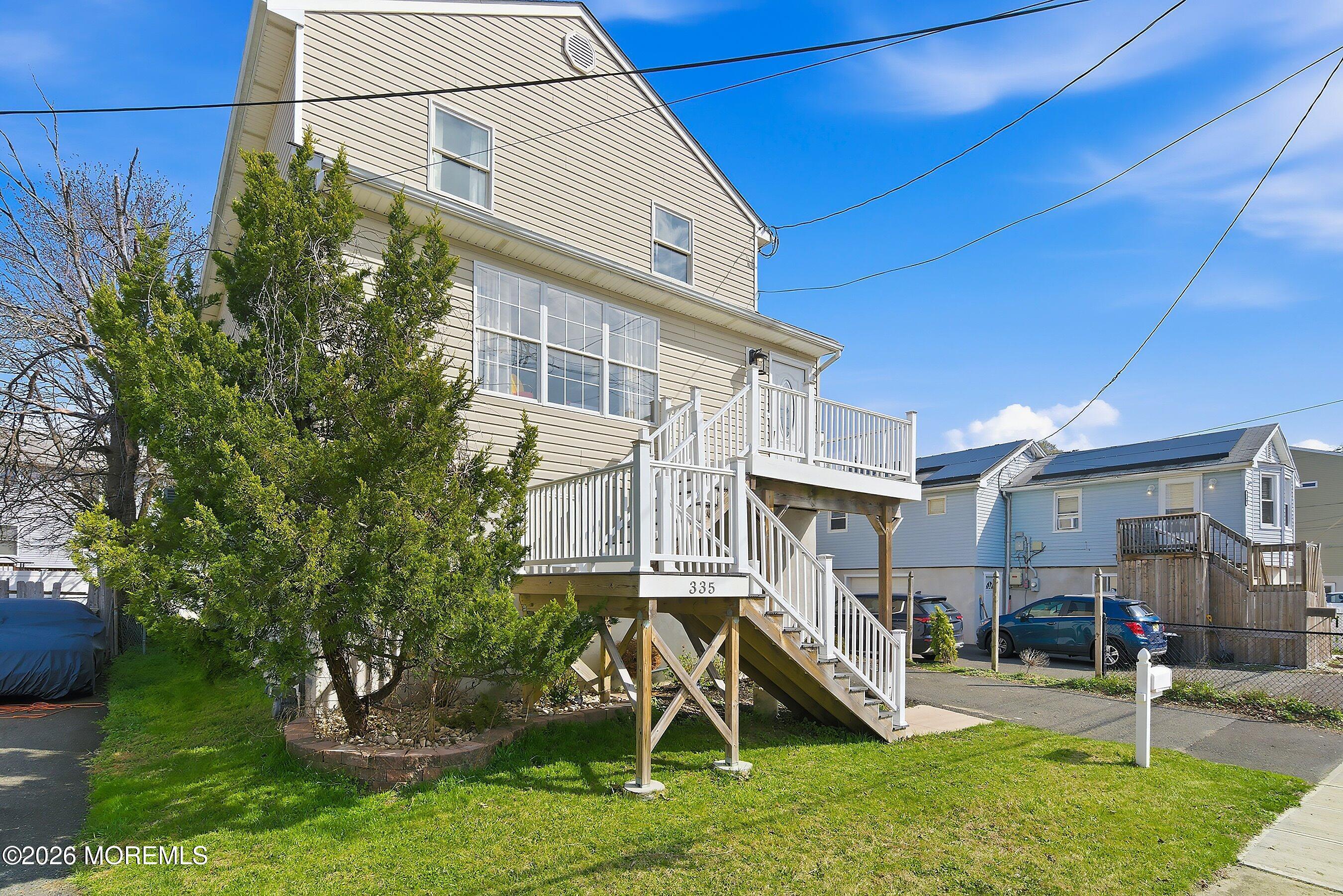 Image 2: 03-Front Left