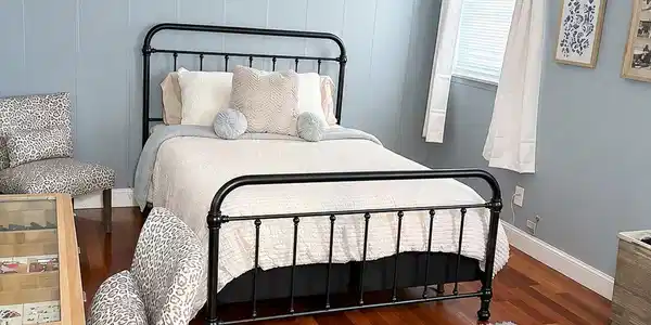 Image 3: bedroom 1