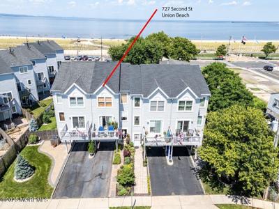727 2nd Street
