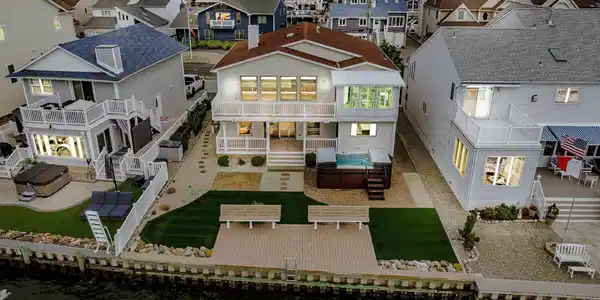 63 Rochester Drive