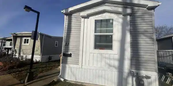21 Gary Avenue