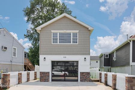 66 Seeley Avenue