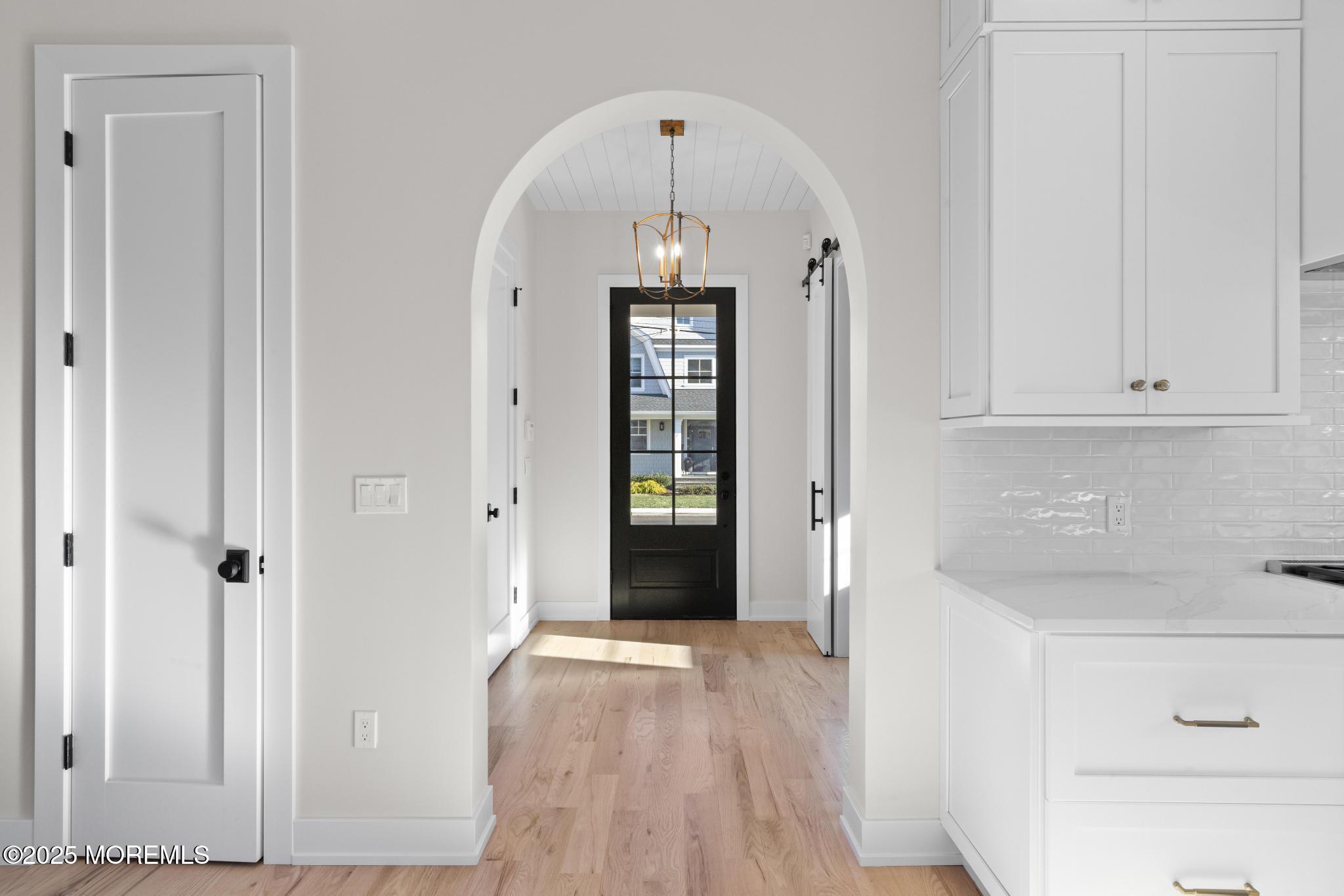 Image 4: 8 Bruce Pl (6) copy