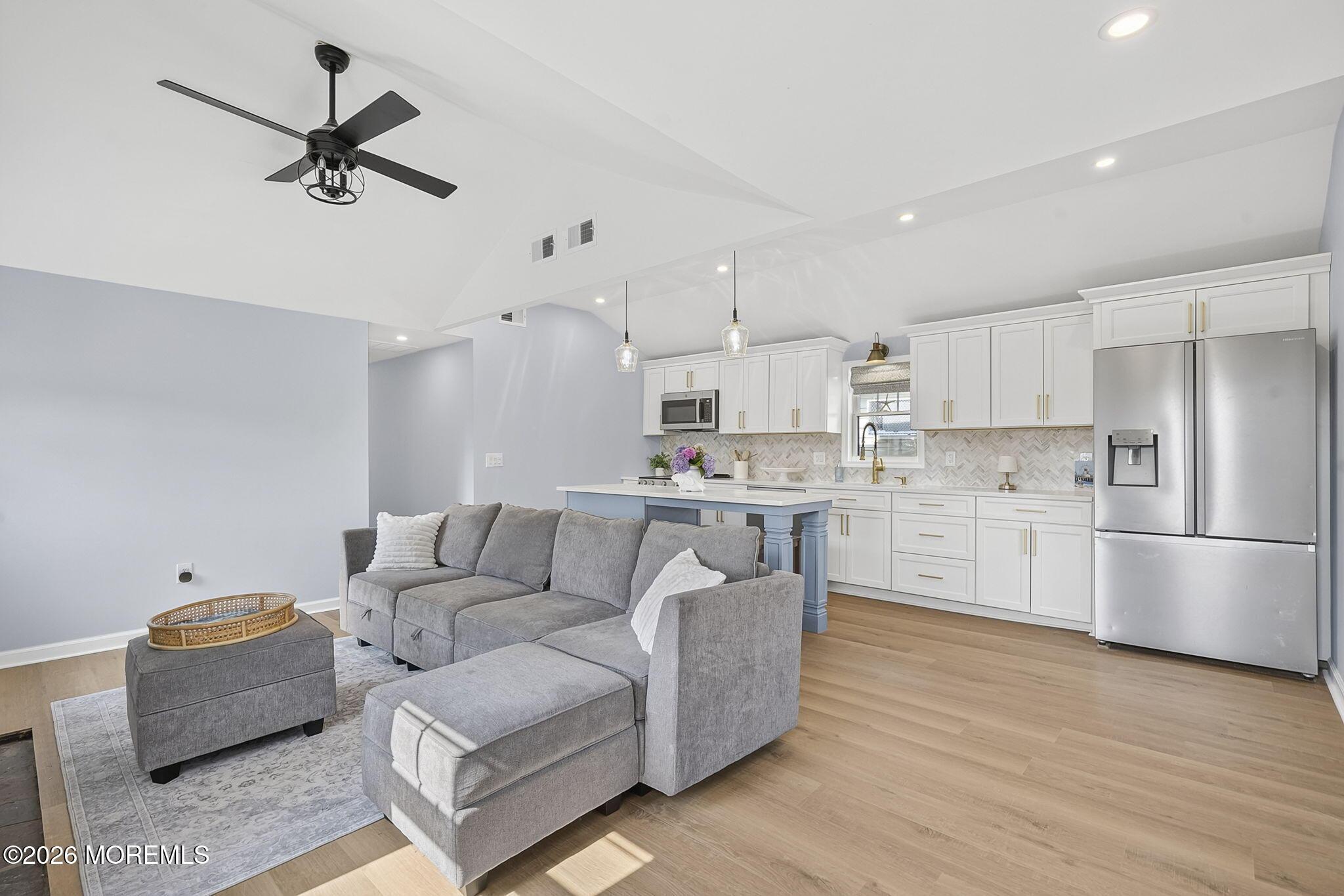 Image 3: 3-web-or-mls-DSC02916