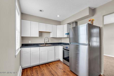 321 6th Avenue Unit 401