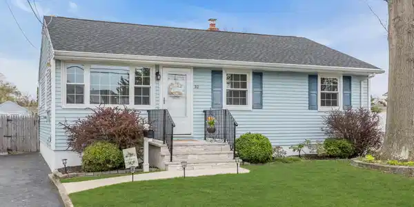30 Brown Avenue