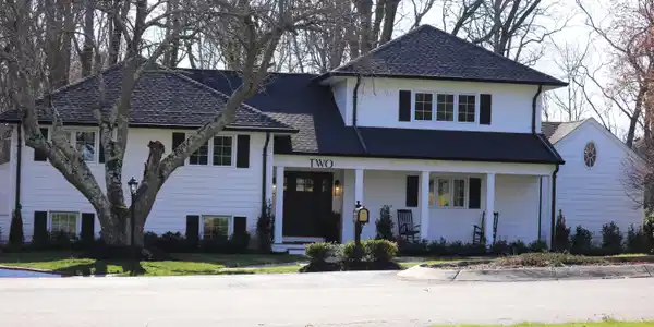 2 Heathcliff Road