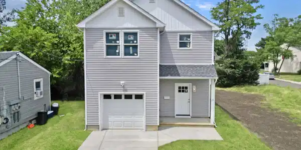 25 Brook Avenue