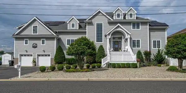 1705 Shore Boulevard