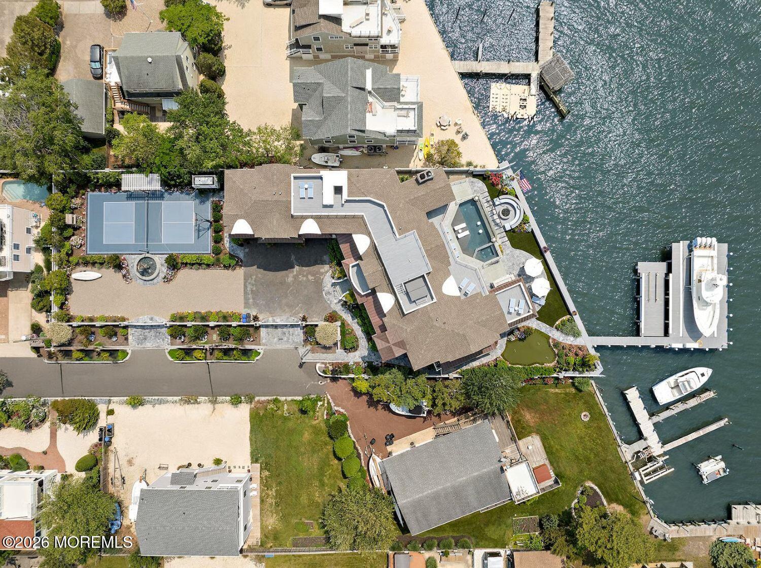 Image 3: DroneShot.mimi