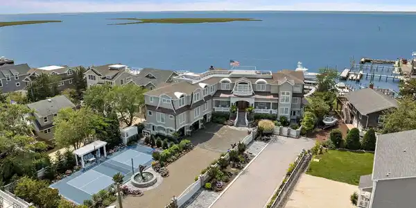 Image 4: FrontExteriorDrone.mimi