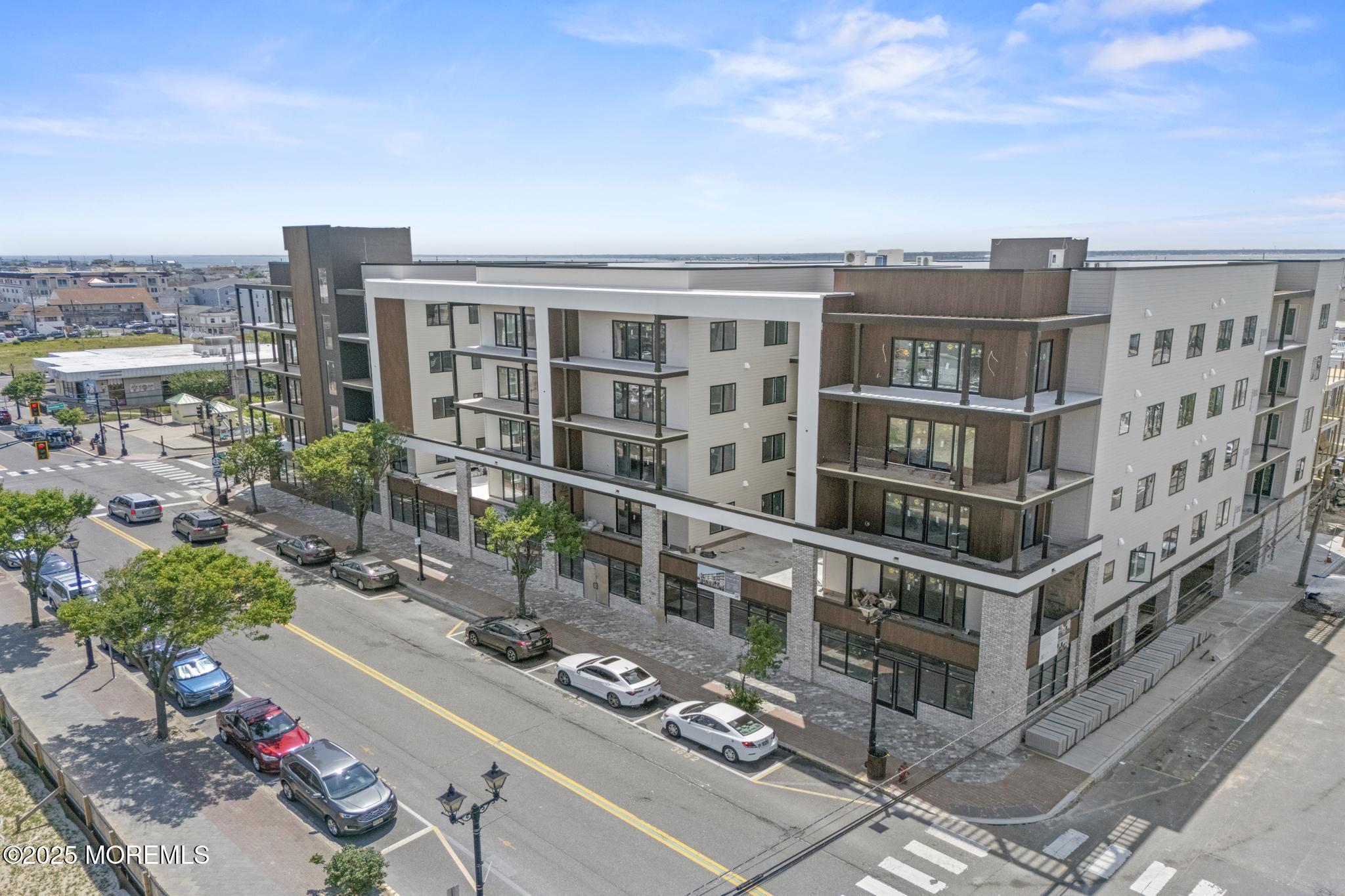 Image 1: 401 blvd drone (1)