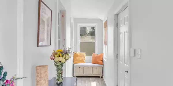 Image 3: 9-web-or-mls-DSC06444