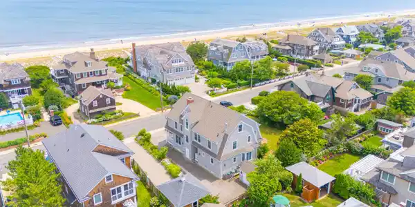 Image 3: ocean views