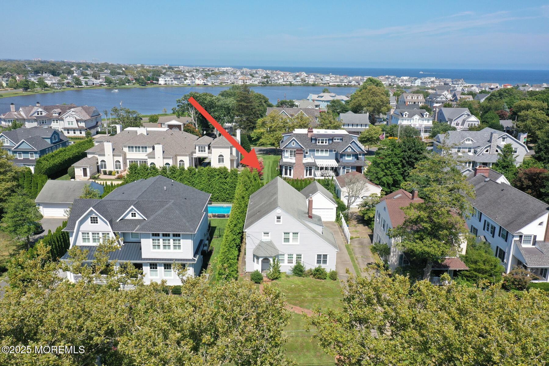 Image 1: 206 Mercer Ave