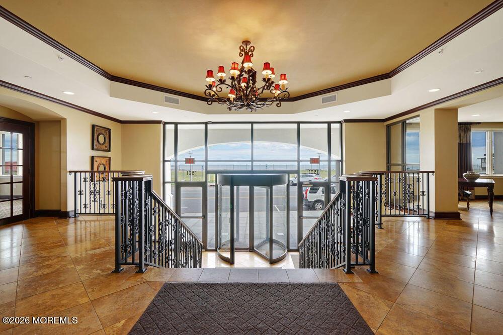 Image 2: Lobby