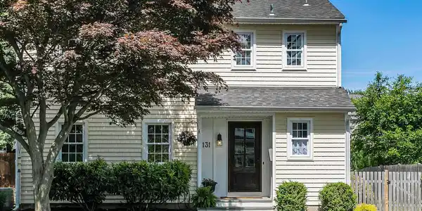 131 Maple Avenue