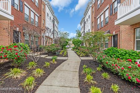 412 Sewall Avenue Unit 2