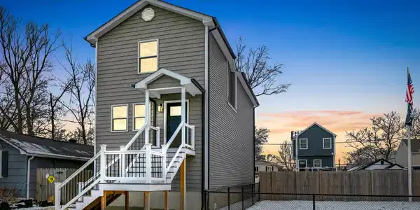 723 Monmouth Parkway