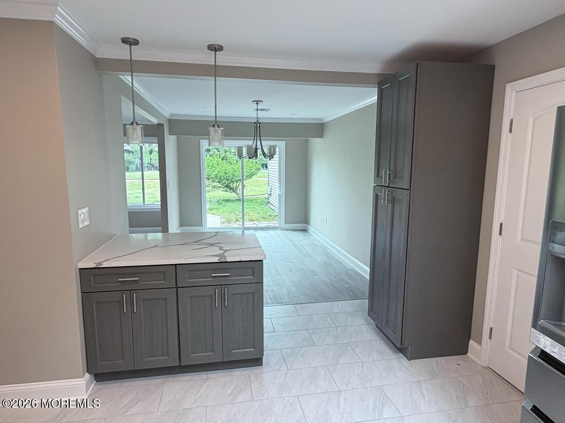 Image 3: Kitchen 2