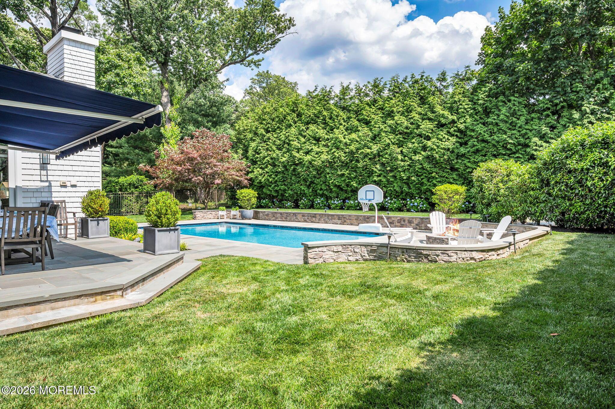 Image 4: 39-web-or-mls-1-9558