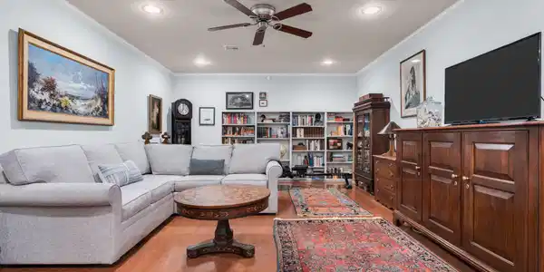 1700 Main Street Unit 208