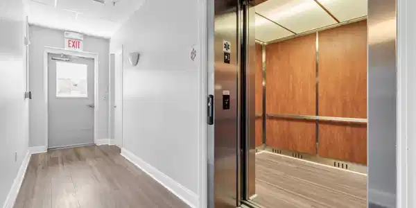 Image 3: 2-web-or-mls-DSC04748