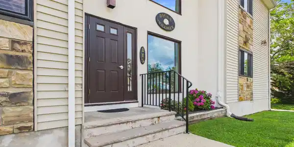 115 Curtis Avenue Unit 2
