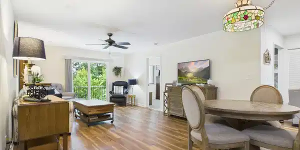 Image 3: Great Room
