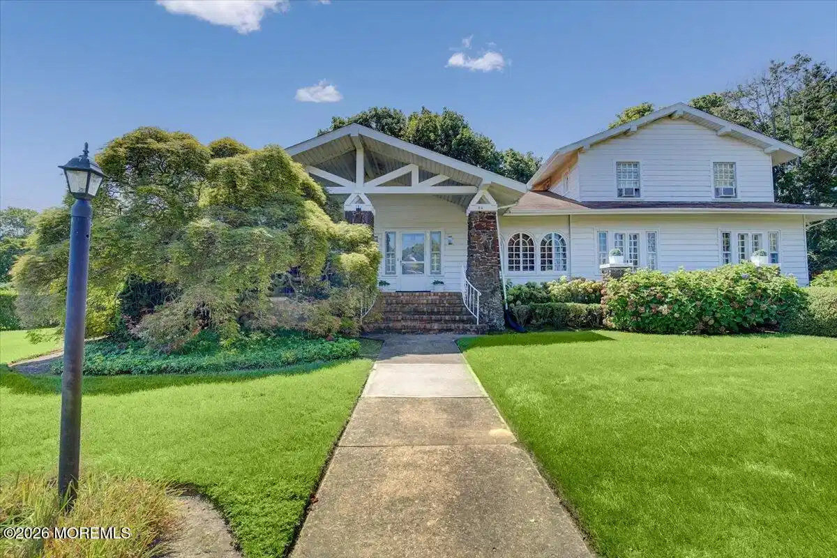 Image 1: 01-Front of Home