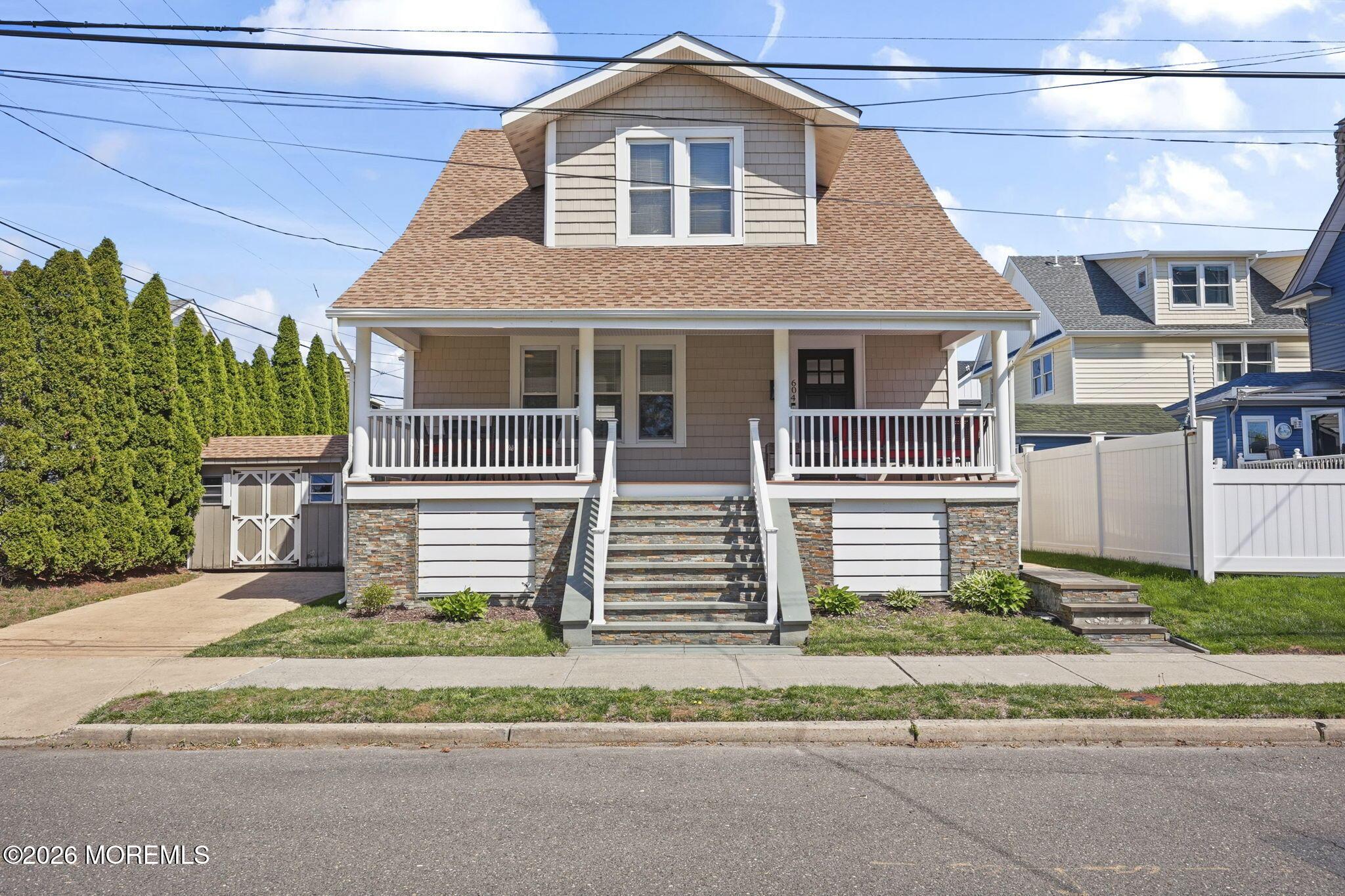 Image 3: 2-web-or-mls-LPM_9154