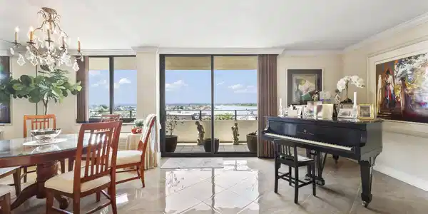 Image 4: 5-web-or-mls-LPM_5621