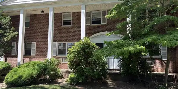 22 Manor Drive Unit 205