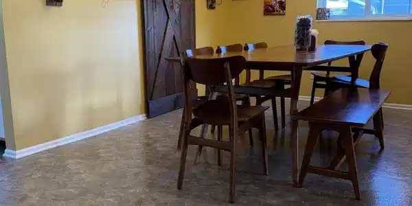 Image 4: Upstairs Dinning Room