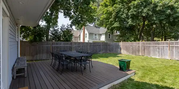 Image 4: Trex Deck