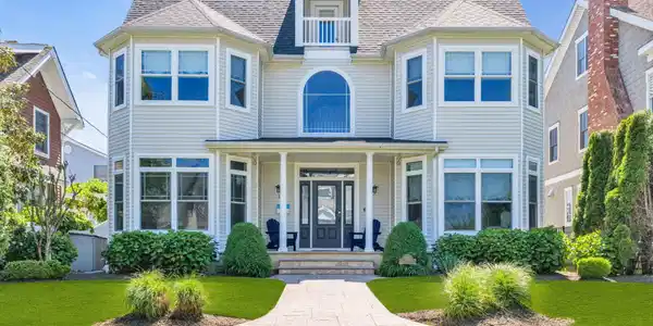 161 Lake Avenue