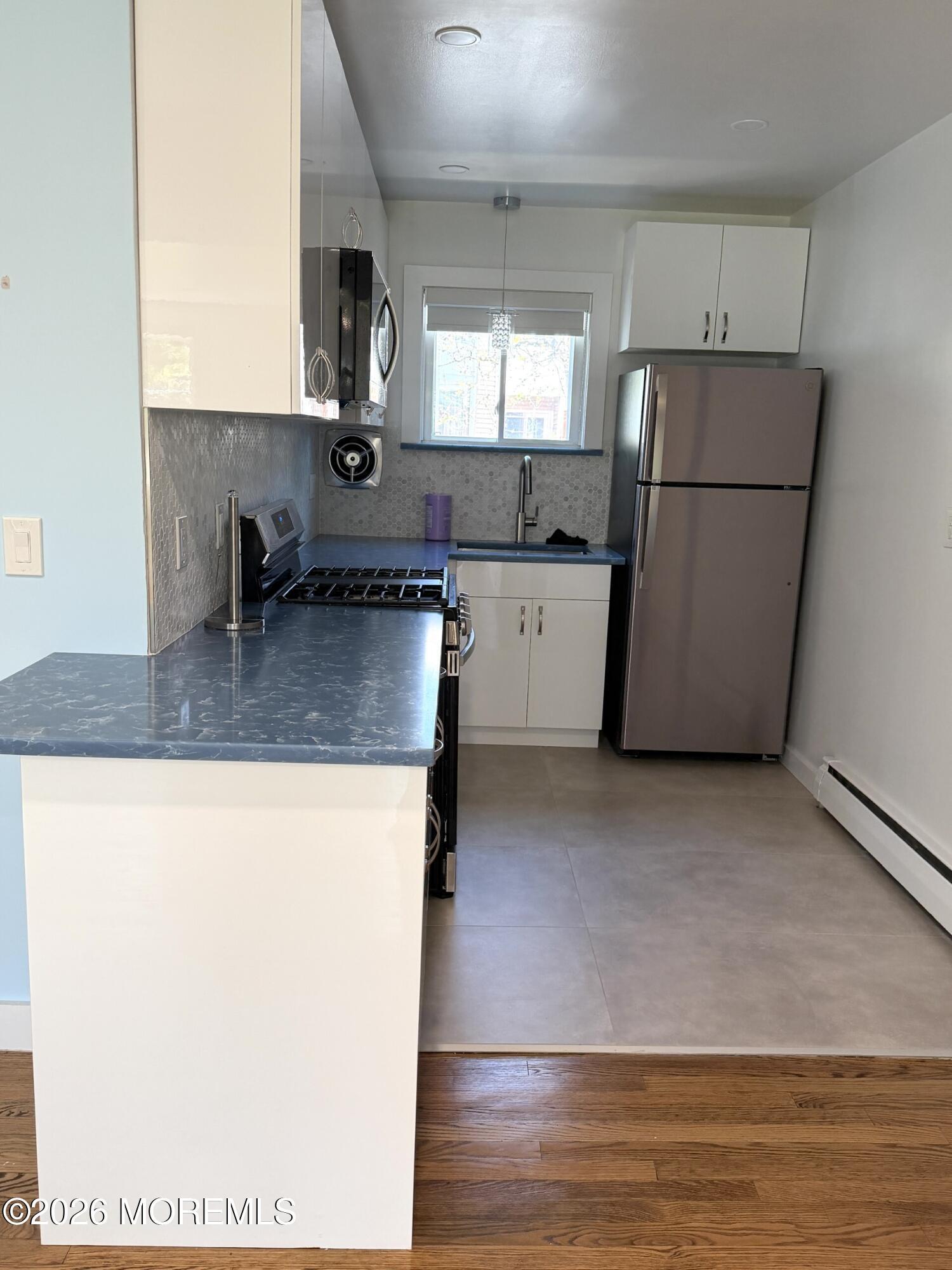 Image 1: 35 Sternberger Ave - Images - 2